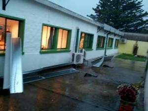 daños liceo capilla por lluvias